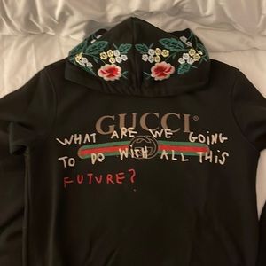 Gucci hoodie like new condition